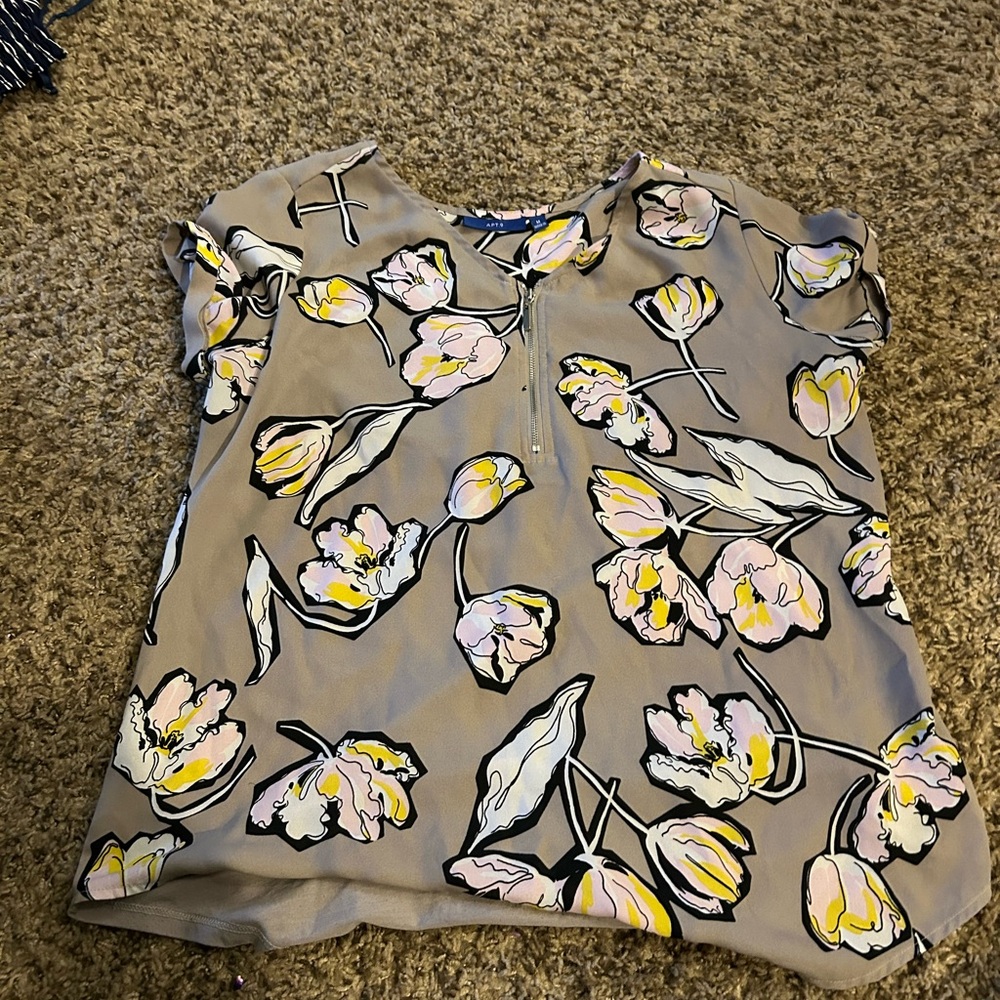 Apt. 9 Multicolor Floral Top